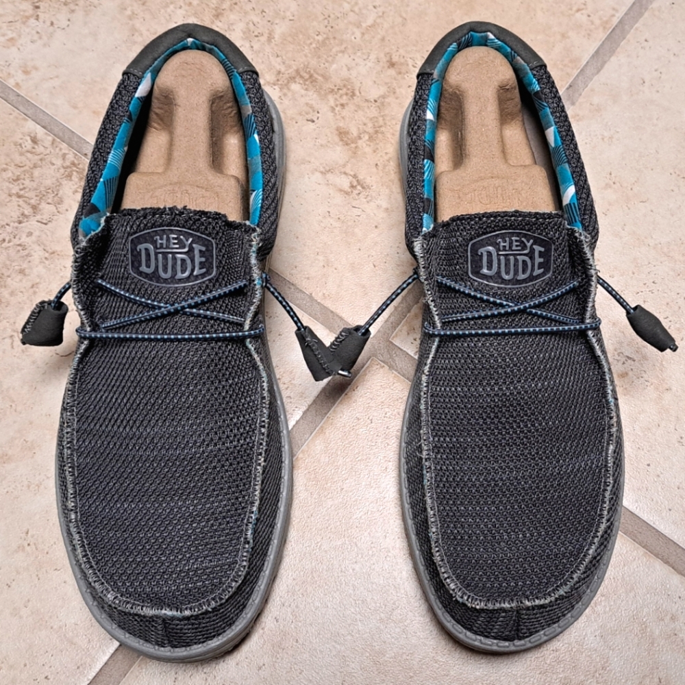 HEY DUDE Men's Wally Sox Grey Size 7 | Like New